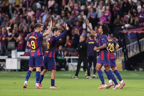 الريال فقد الصدارة.. جدول ترتيب الدوري الإسباني بعد فوز برشلونة